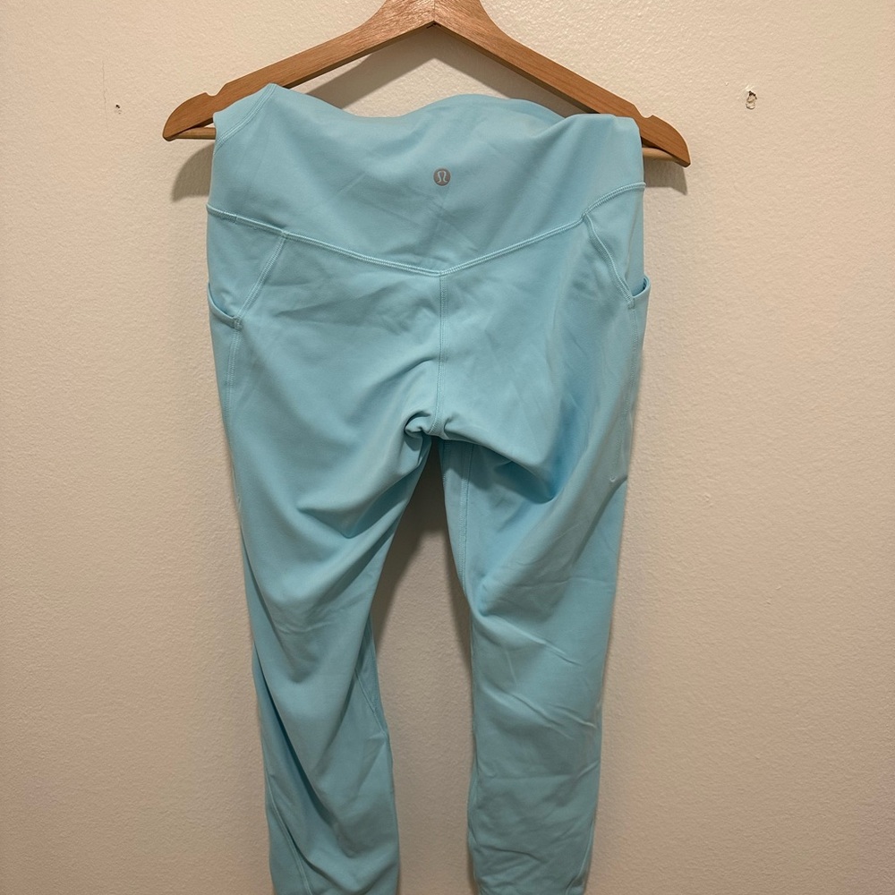 Lululemon Align™ Pant 25” with Pockets | Size 8 | Light Blue
